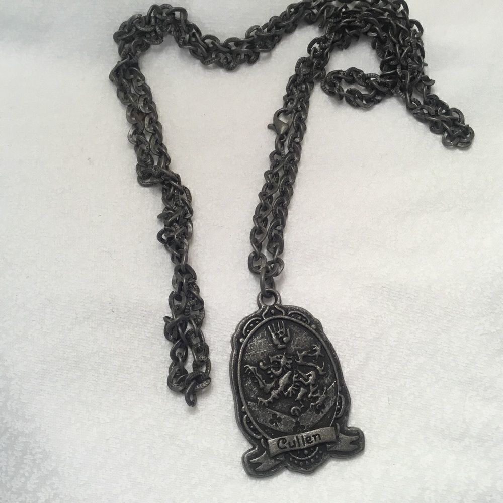 Gunmetal “Cullen” Clan ID Pendant